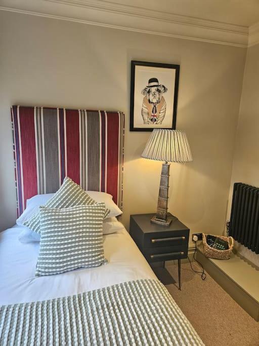 莱瑟姆-圣安妮Woodland Retreat In Lytham.别墅 外观 照片